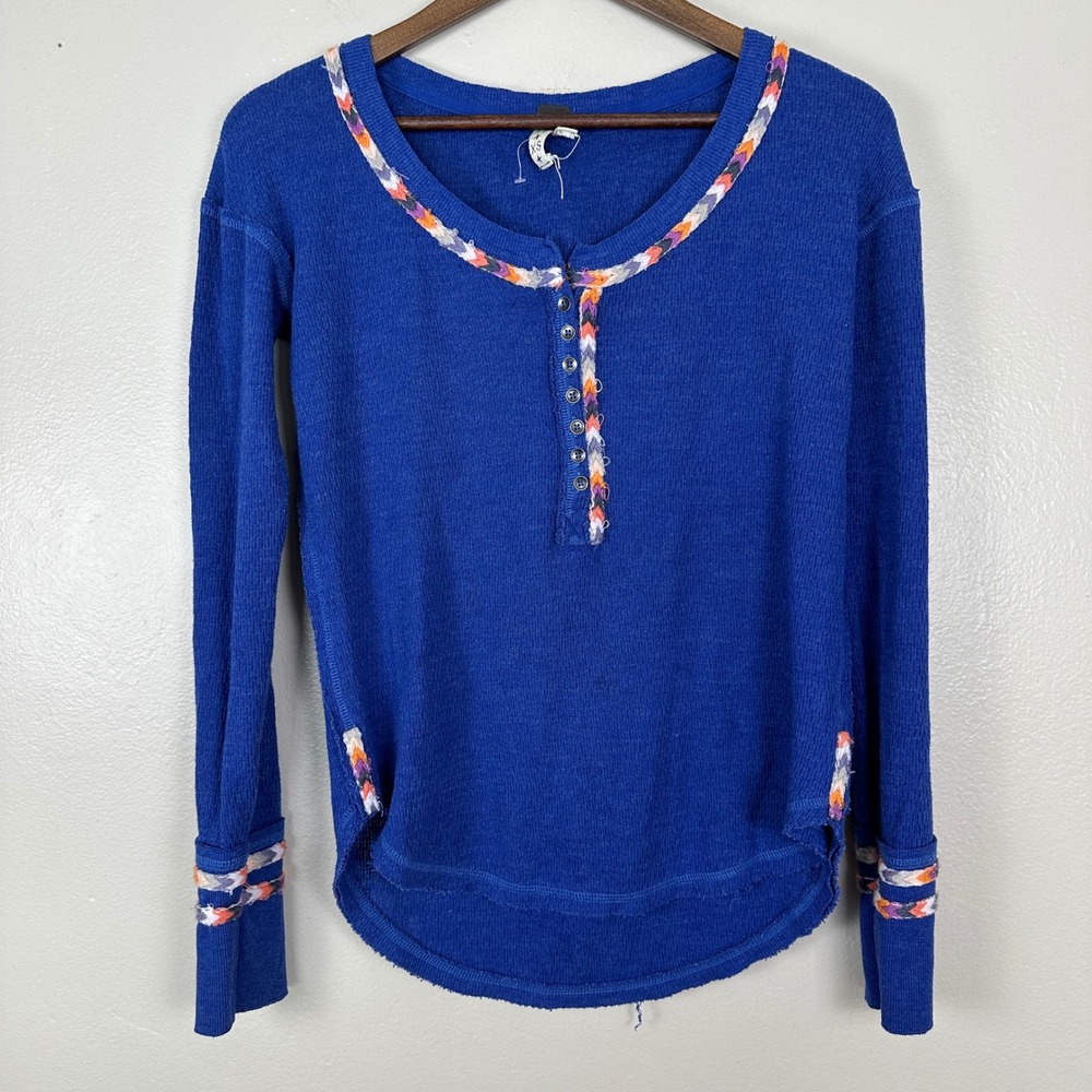 We‎ The Free Women's XS Henley Top Blue Waffle Knit Embroidered Trim